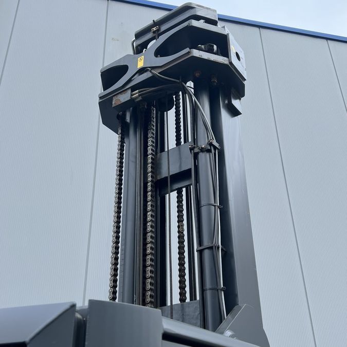 Річтрак LINDE R20HD для холодного складу