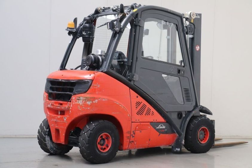 Дизельний навантажувач LINDE H25D-02