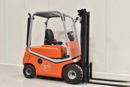 Дизельный погрузчик BT C4D 150 D