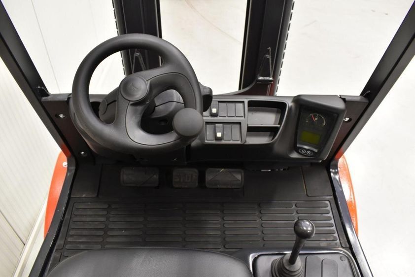 Дизельний навантажувач LINDE H40D-05