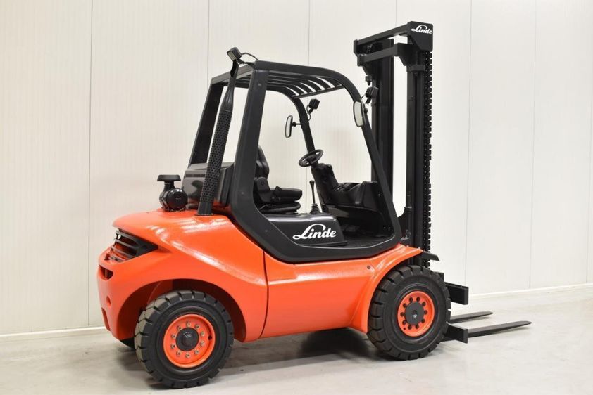 Дизельний навантажувач LINDE H40D-05