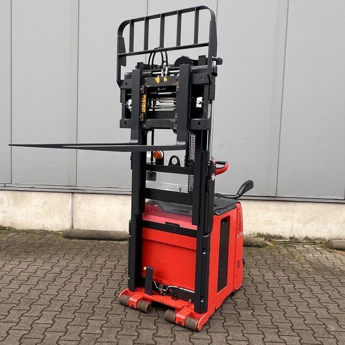 Электрический штабелер LINDE L06AC-AP