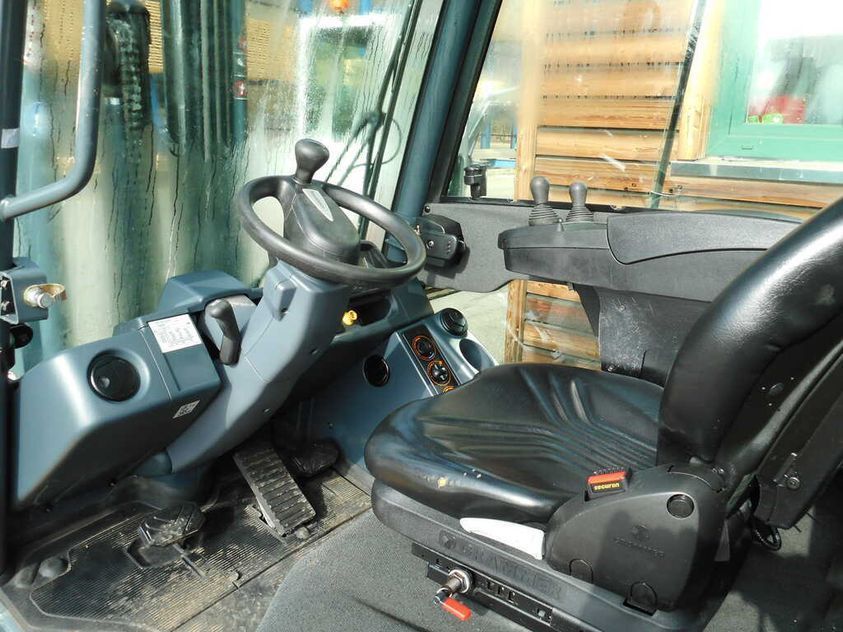 Дизельний навантажувач JUNGHEINRICH DFG320S