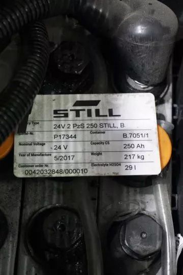 Електричний штабелер STILL EXV-SF16 з відкидною платформою оператора