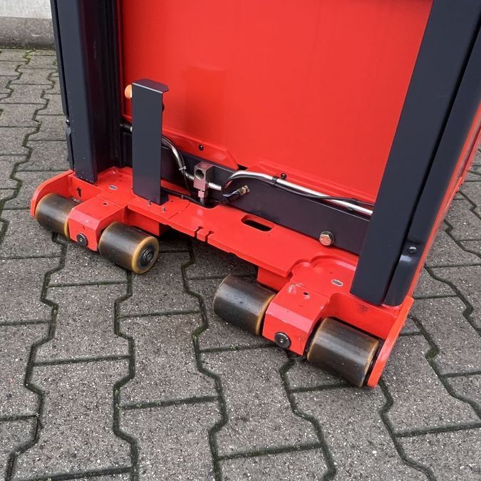Электрический штабелер LINDE L07AC AP