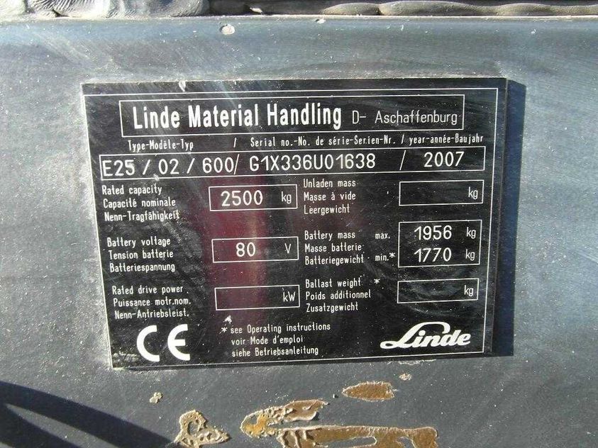 Електричний навантажувач LINDE E 25 - 02 - 600