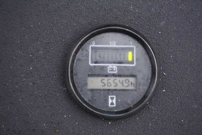 Електричний штабелер STILL EGV-S 14 з відкидною платформою оператора