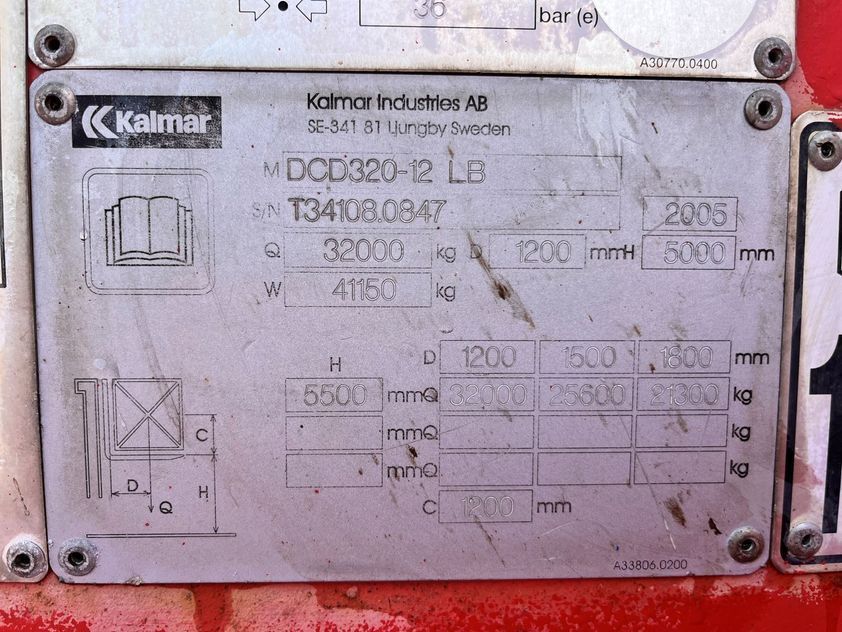 Дизельный погрузчик KALMAR DCD320- 12LB  (32 тонн)