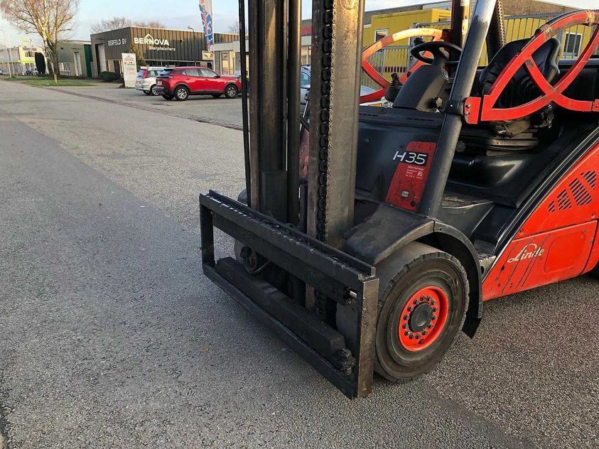 Газовий навантажувач LINDE H35T