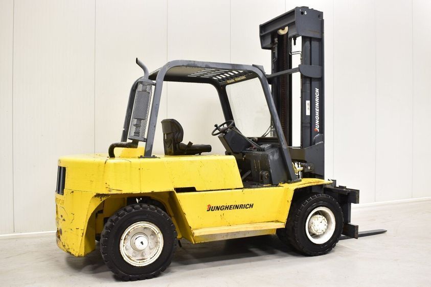 Дизельний навантажувач JUNGHEINRICH DFG 63