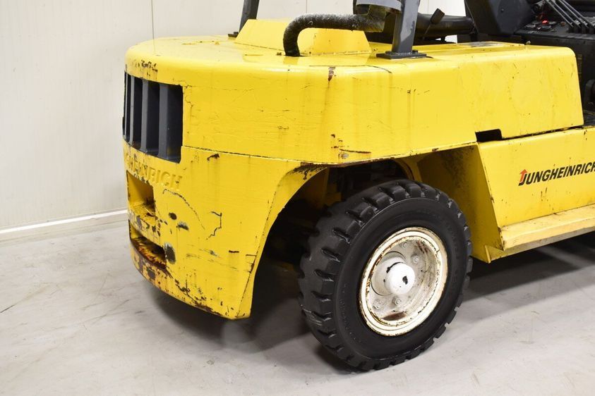 Дизельний навантажувач JUNGHEINRICH DFG 63