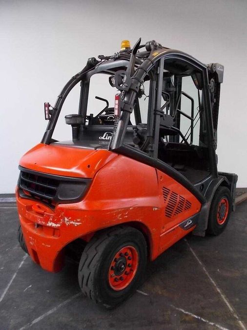 Дизельний навантажувач LINDE H40D-02 394