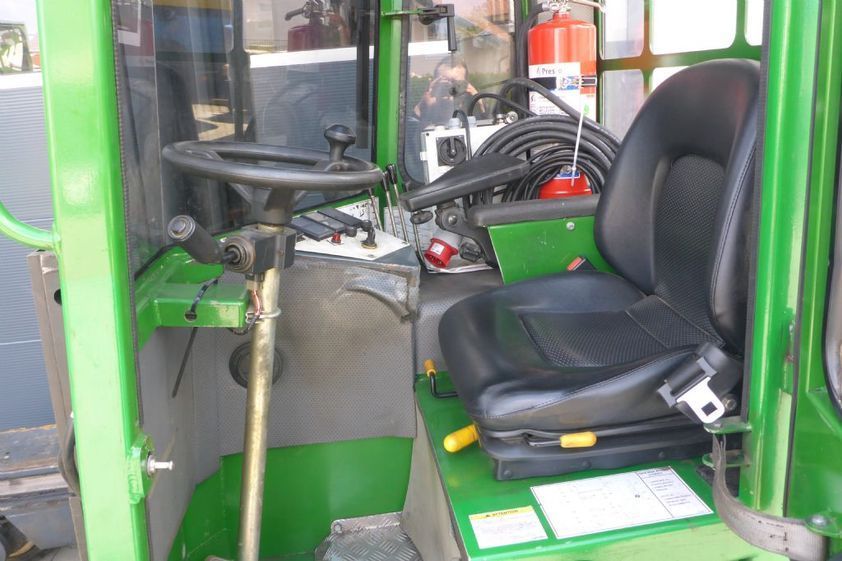 Боковой погрузчик Combilift C4000 (сайдлоадер)