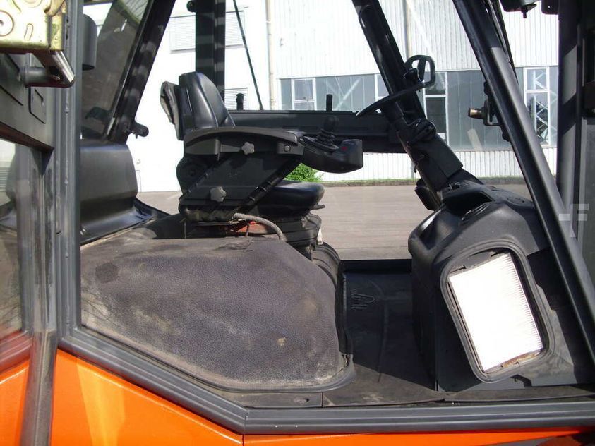 Дизельний навантажувач LINDE H60D-01