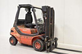 Дизельный погрузчик LINDE H 25 D