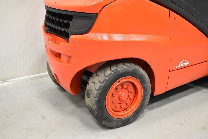 Дизельный погрузчик LINDE H 50 D, 394 серия