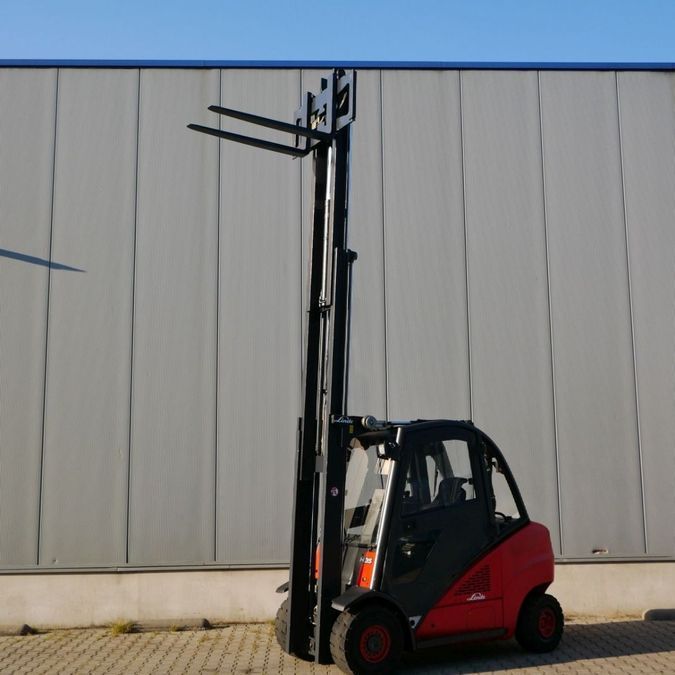 Дизельний навантажувач LINDE H35D (393-01)
