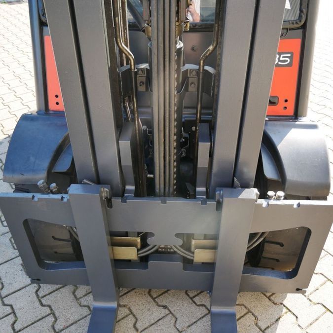 Дизельний навантажувач LINDE H35D (393-01)