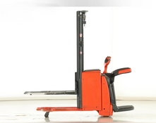 Электрический штабелер Linde L16AP