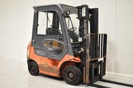 Дизельный погрузчик TOYOTA 02-7FDF18