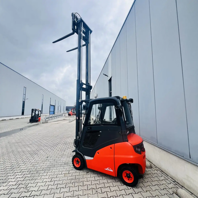 Дизельний навантажувач Linde - H 16 D