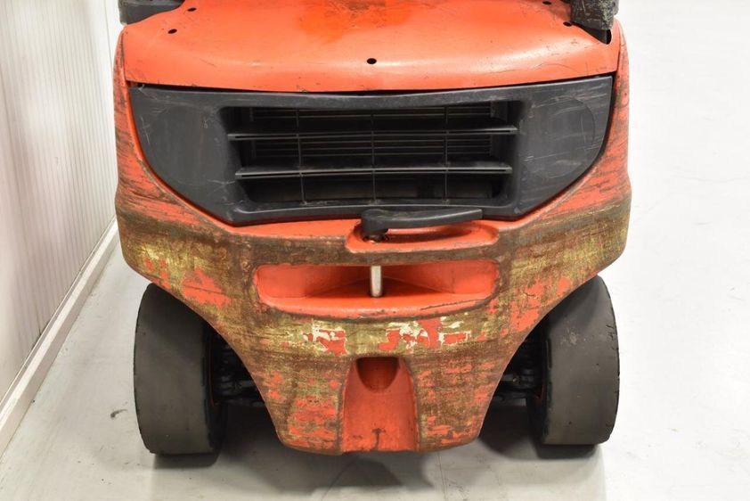 Дизельный погрузчик LINDE H 16 D-01