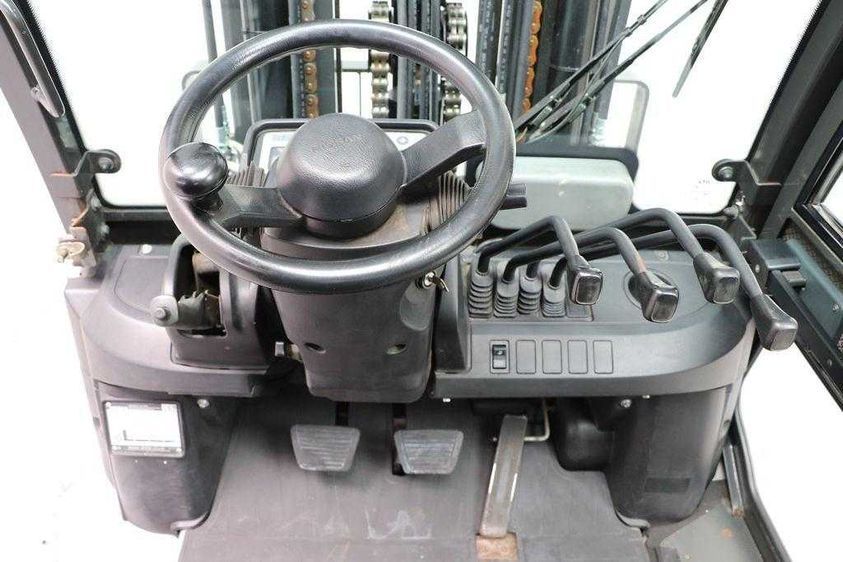Дизельний навантажувач NISSAN WG1F4A50Y