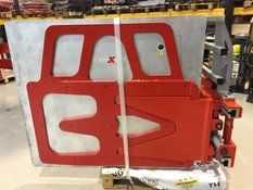 Захоплювач картонних коробів WAGGER 1400 кг (затискач для побутової техніки)