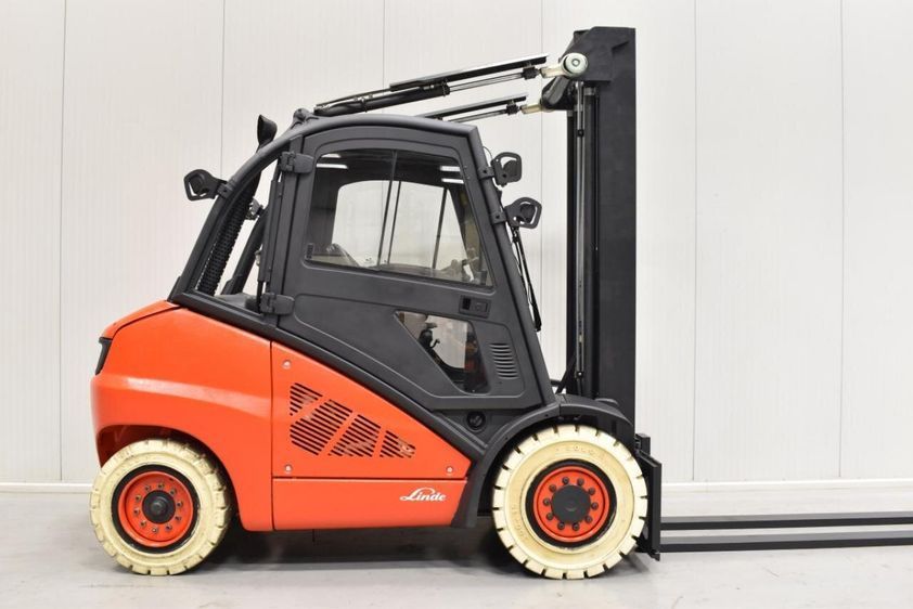 Дизельний навантажувач LINDE H 50 D-02