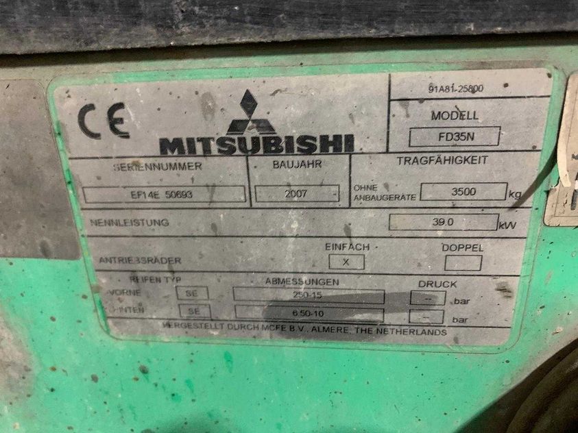 Дизельный погрузчик MITSUBISHI FD 35 N