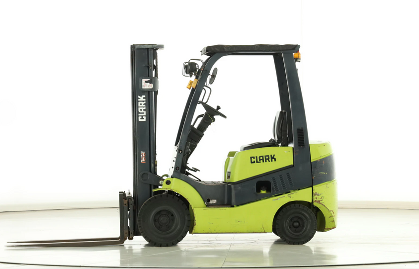Дизельный погрузчик CLARK C20SD