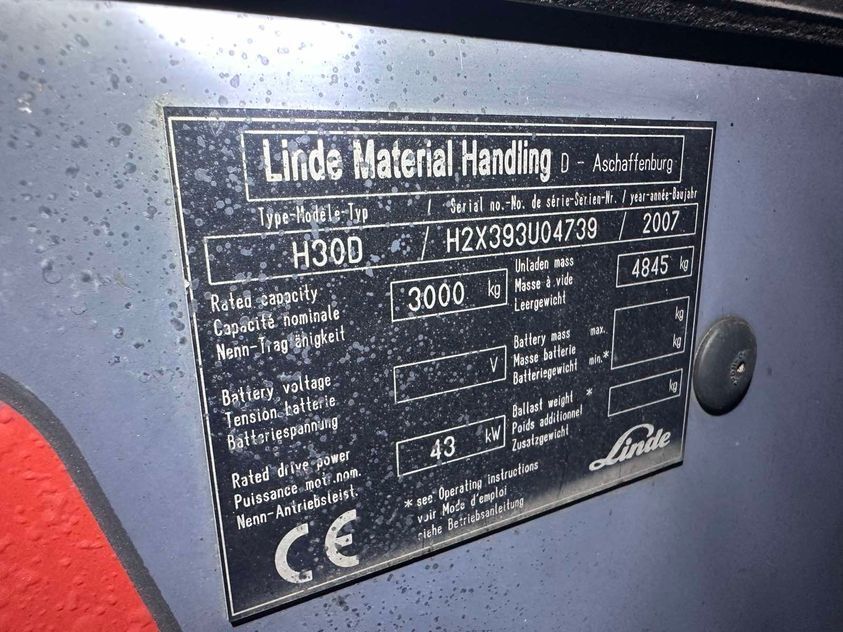 Дизельний навантажувач LINDE H30D (серія 393)