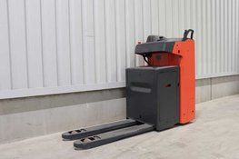 Электрическая тележка LINDE T20S