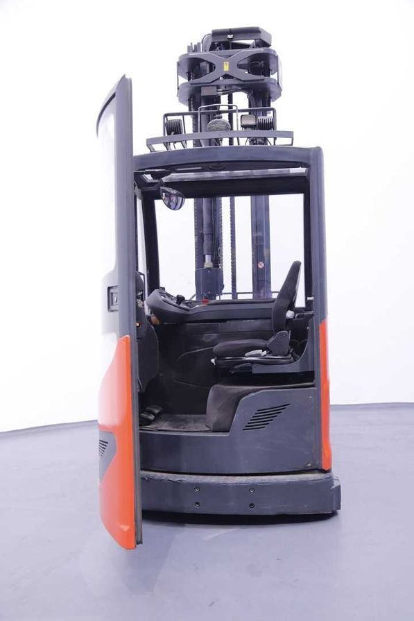 Linde R20hd Ричтрак LINDE R20HD для холодного склада купить в Украине | КТС