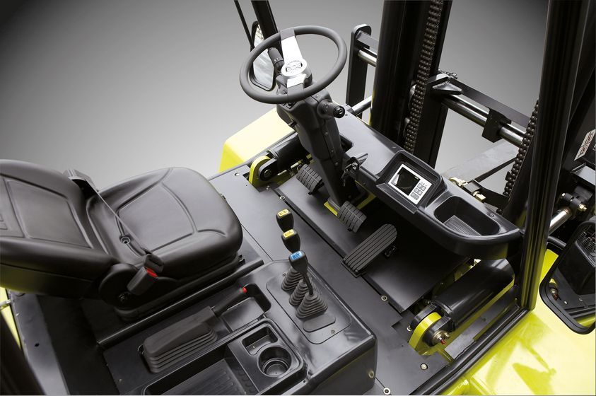 Газовый погрузчик CLARK C60D / 70D / 75L / 80L