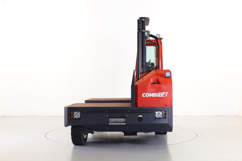 Боковой 4-х ходовый погрузчик COMBILIFT C500SR (сайдлоадер)