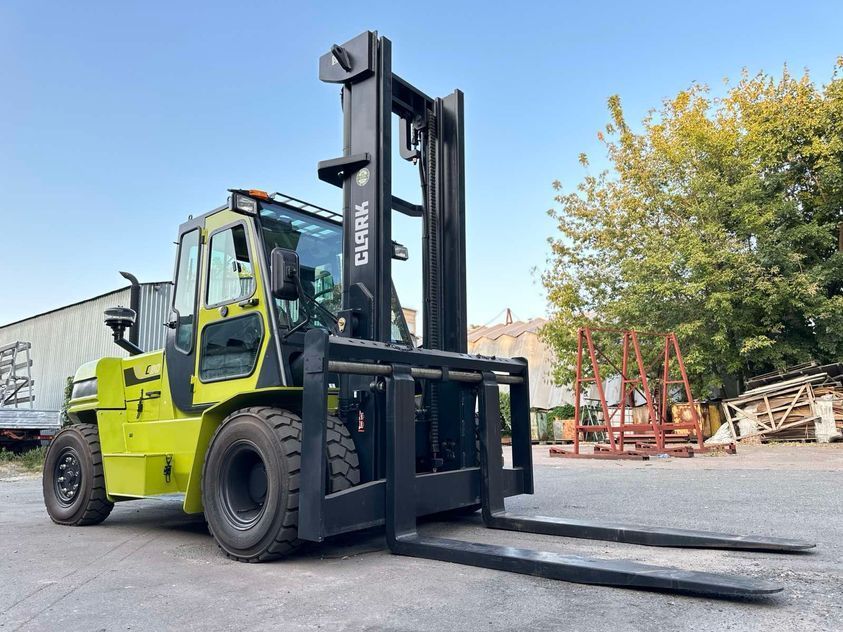 Газовый погрузчик CLARK C60D / 70D / 75L / 80L