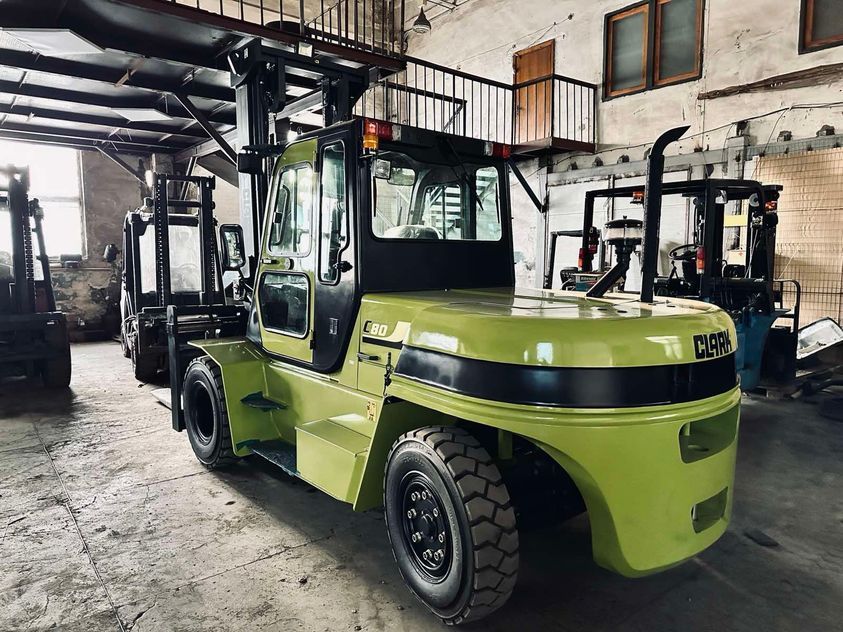 Газовый погрузчик CLARK C60D / 70D / 75L / 80L