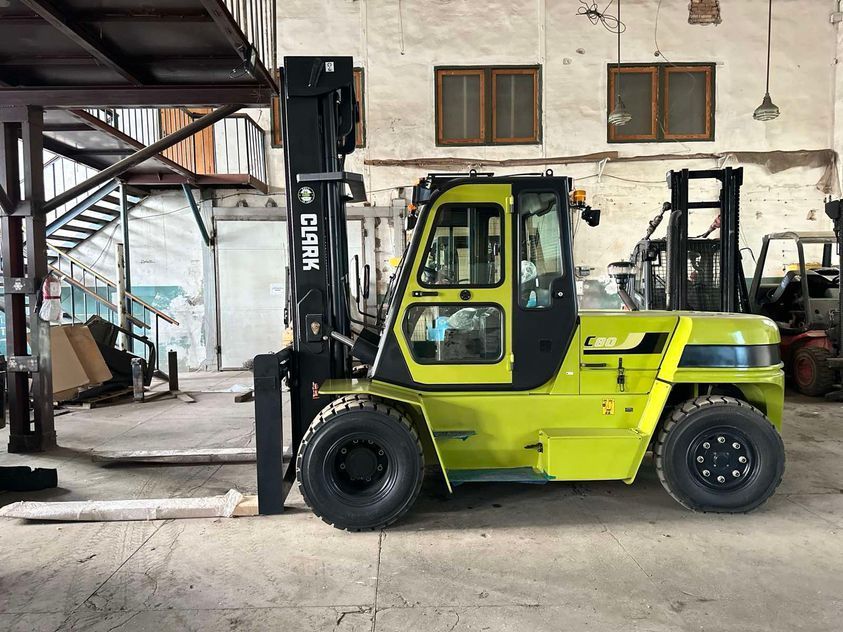 Газовый погрузчик CLARK C60D / 70D / 75L / 80L