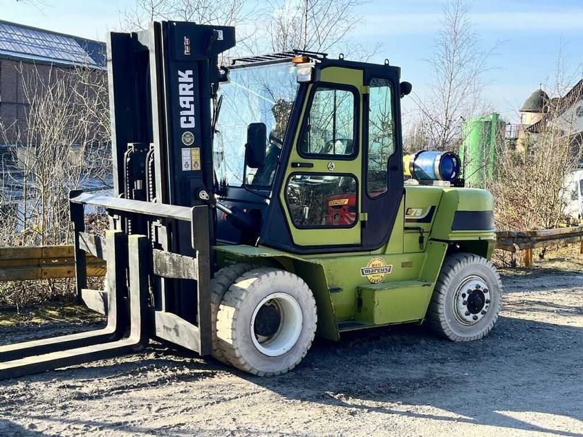 Газовый погрузчик CLARK C60D / 70D / 75L / 80L