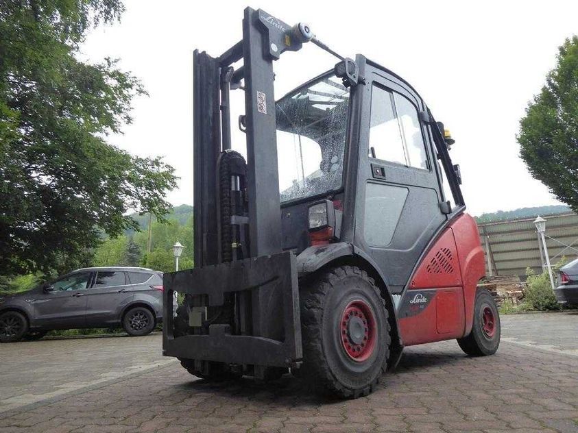 Дизельный погрузчик LINDE H35D-02