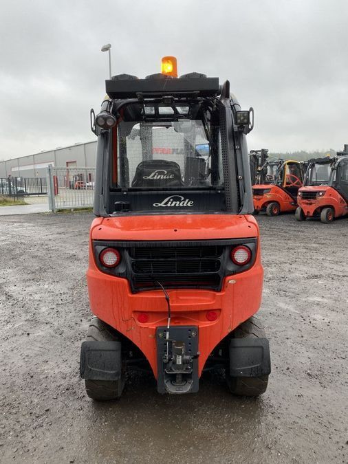 Дизельний навантажувач Linde H30D-02