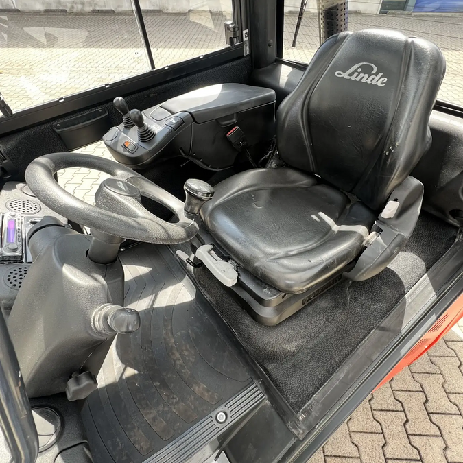 Дизельний навантажувач LINDE H30D