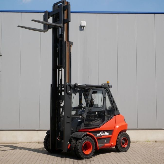 Дизельний навантажувач LINDE H60D (396)