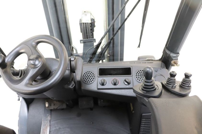 Дизельний навантажувач LINDE H30D