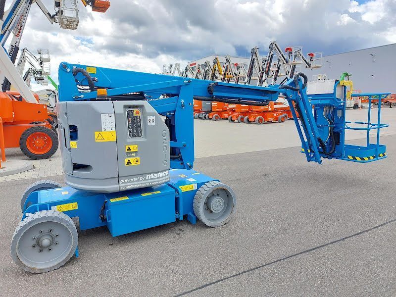 Узкий электрический коленчатый подъемник GENIE Z-34/22N (Состояние НОВОГО)