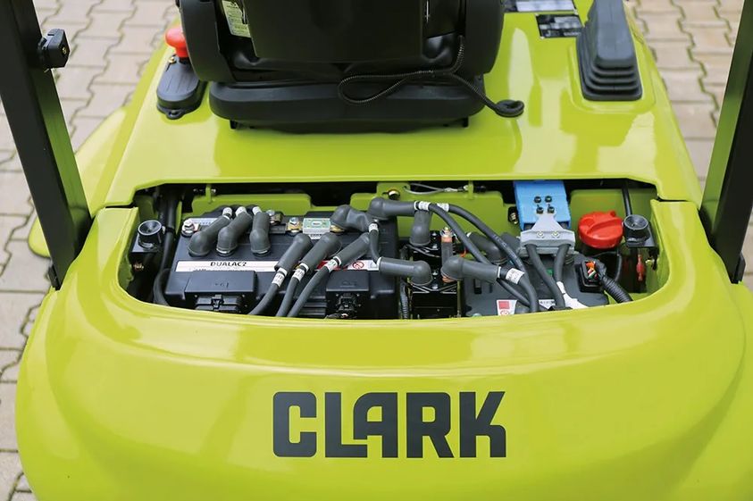 НОВИЙ електричний навантажувач CLARK GTX16