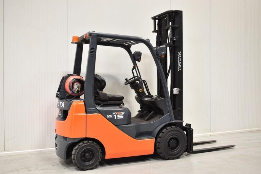 Газовий навантажувач TOYOTA 02-8FGF15