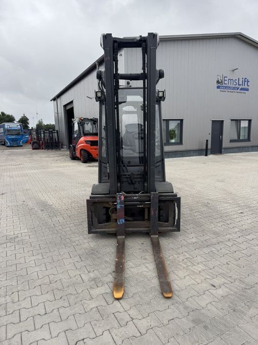 Дизельный погрузчик LINDE H30D-01 (серия 1202)