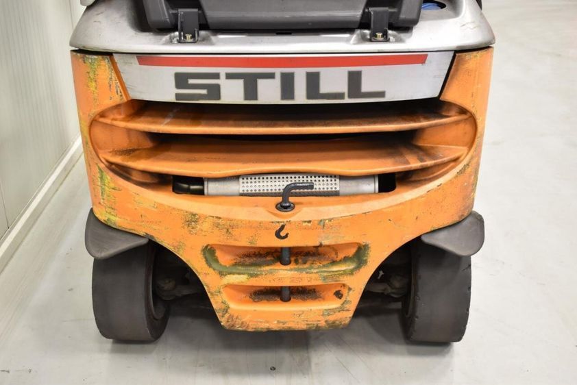 Дизельний навантажувач STILL RX70-16